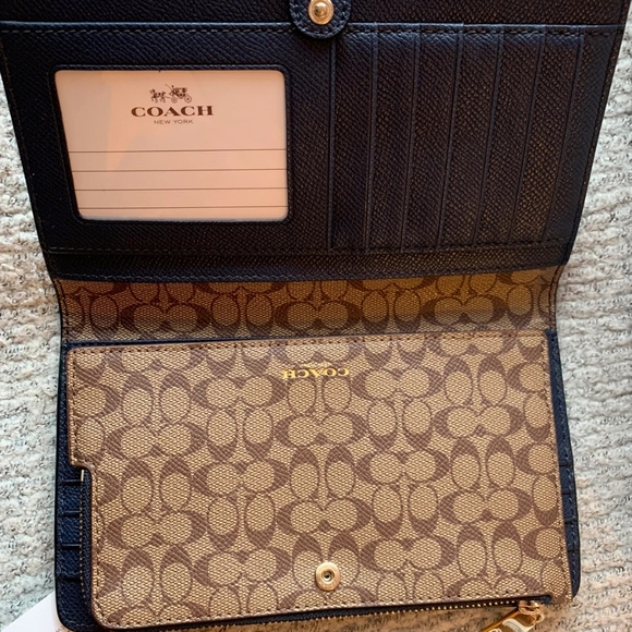 Coach wallet and removable pouch in midnight blue